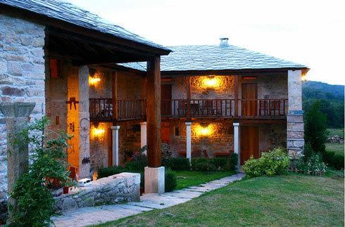 Pensjonat Rectoral De Goian Sarria Zewnętrze zdjęcie